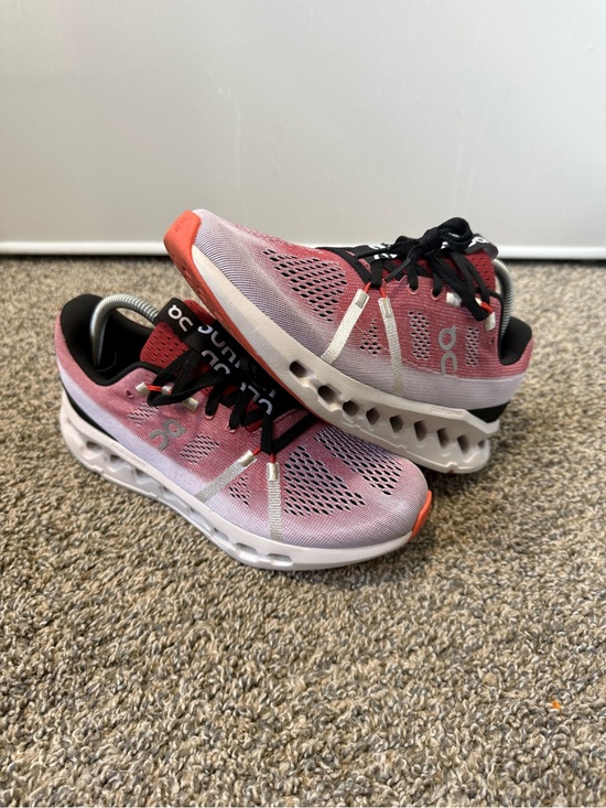 On Running Shoes - On Running Women's Cloudswift Coral Pink Lightweight Running Shoes